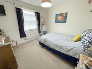 SYDNEY STREET- click for photo gallery